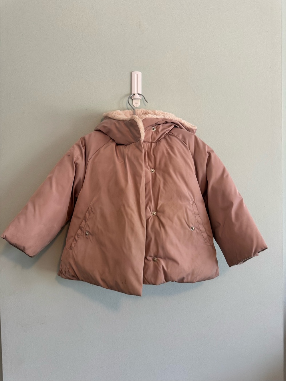 Zara Girls' Hooded Puffer Jacket in Mauve Pink